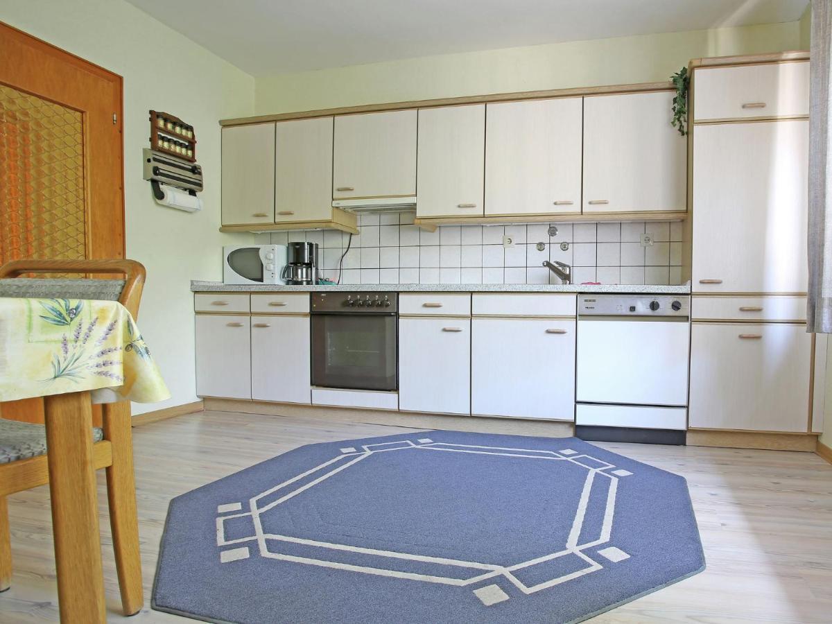 Secluded Apartment In Medebach With Terrace Ngoại thất bức ảnh