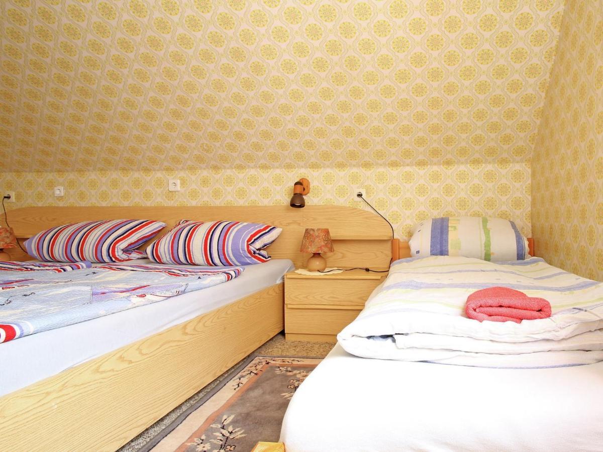 Secluded Apartment In Medebach With Terrace Ngoại thất bức ảnh